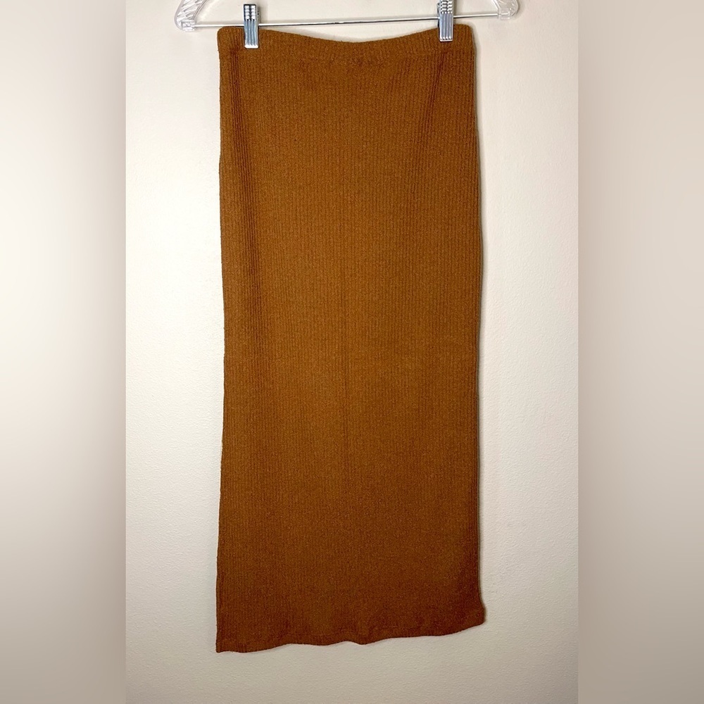 NWOT Topshop Ribbed Pencil Skirt - Picture 2 of 3